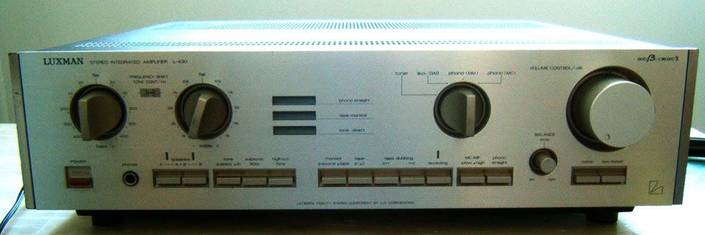 http://i266.photobucket.com/albums/ii250/JMajor_photos/luxman1.jpg