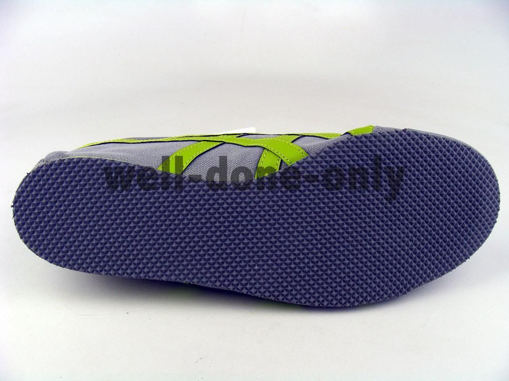 onitsuka tiger laceless shoes