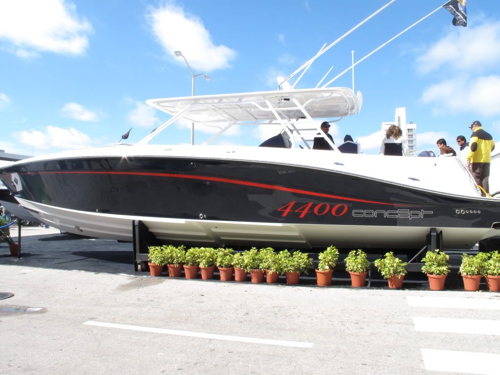 34 yellowfin miami boat show some 2010 boat show pics the hull truth boating and 34 yellowfin miami boat show some 2010 boat show pics the hull truth boating and