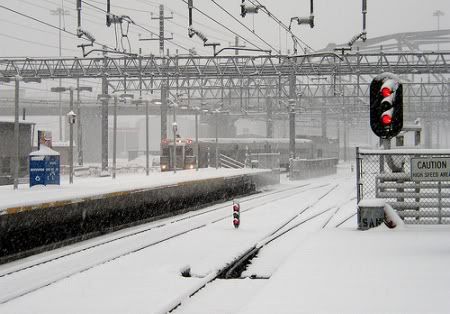 Toshi- Train Station Snow, Pretty, pretty.