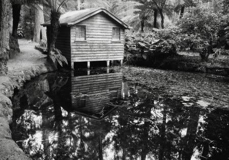 Boathouse, Perfect for dark secret revealing