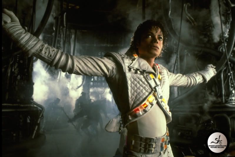 -Captain-Eo-Set-michael-jackson--2.jpg