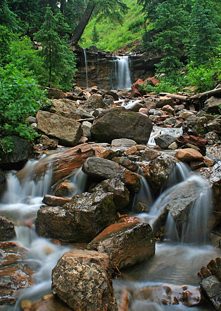 IMAGE: http://i266.photobucket.com/albums/ii262/bigbitt8706/IMG_0547_edited-1.jpg