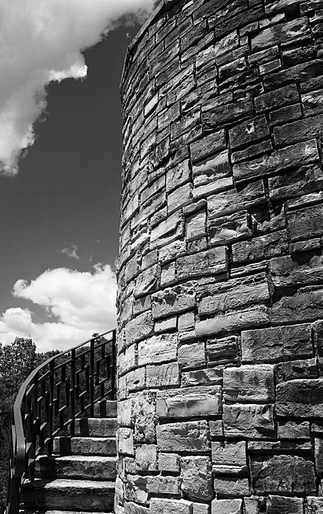 IMAGE: http://i266.photobucket.com/albums/ii262/bigbitt8706/IMG_7463edited1_edited-4.jpg