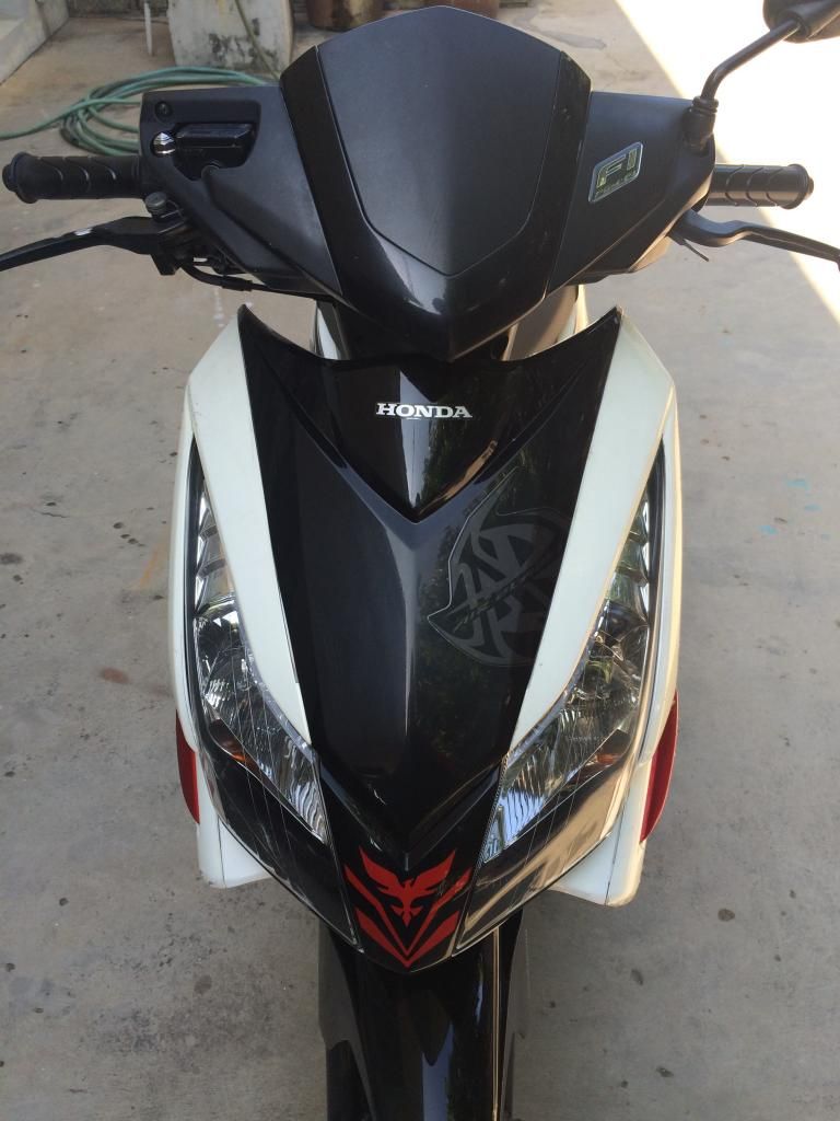 [Q6] Cần bán air blade FI vn cuối 2009 lên Thái đen trắng đỏ bstp - 4