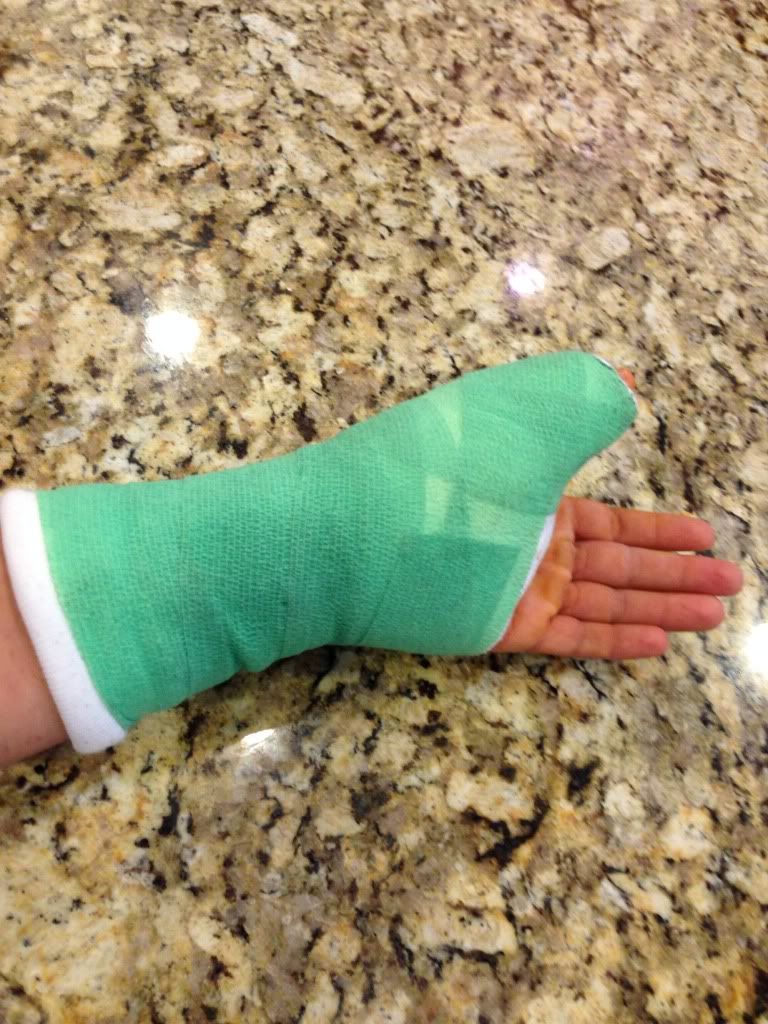 IMAGE: http://i266.photobucket.com/albums/ii264/ALWAYSFIT/997CF01C-9144-451B-B883-84C8F2D91CEB-3379-00000239BFEED722_zps5130b4e3.jpg