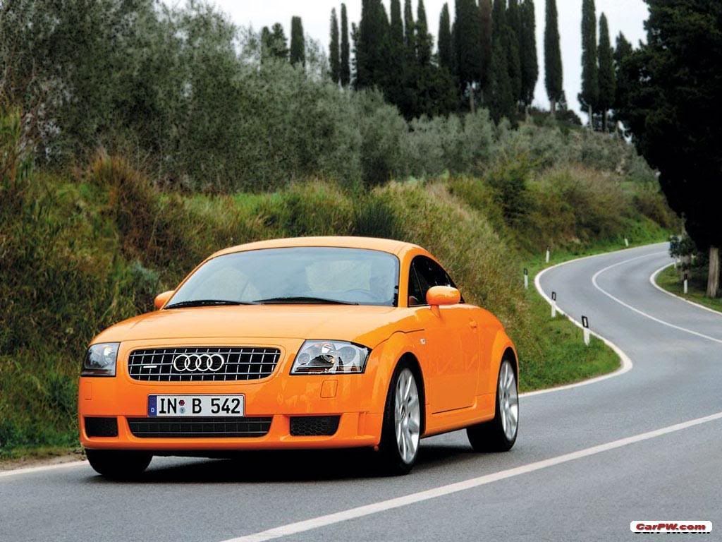 TT_32_Coupe_Q_2003_1.jpg