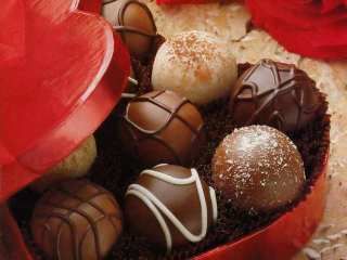 chocolate.jpg chocolate image by mikkinoname