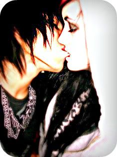 Emo Kiss Pictures, Images and Photos