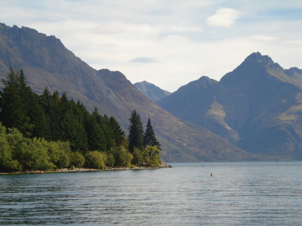 DSC01872.jpg Queenstown, New Zealand image by kilefam_photos