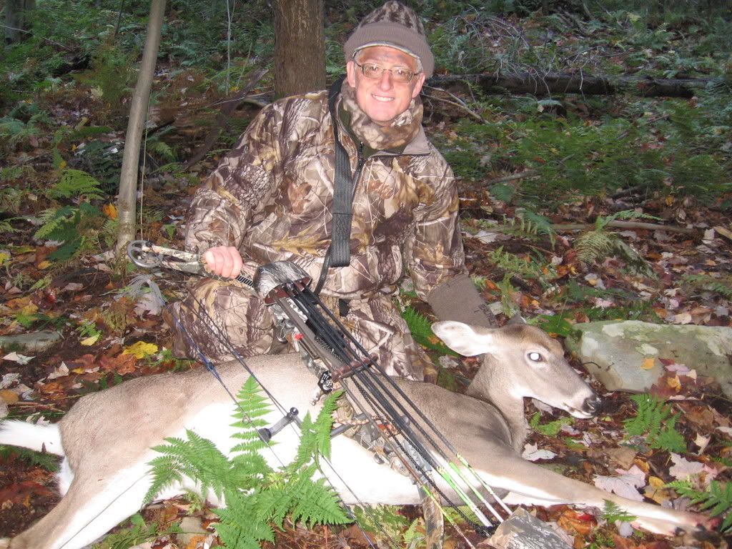 Bowhunting10-13-07005.jpg