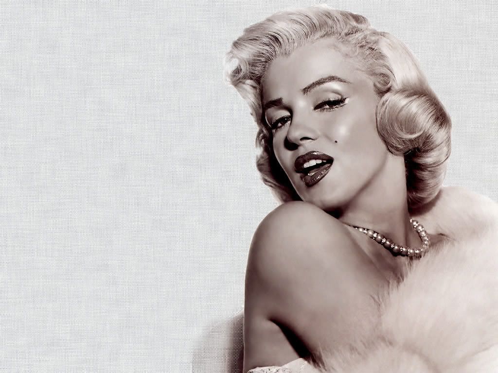 wallpaper babes,Marilyn Monroe Sexy Wallpaper 